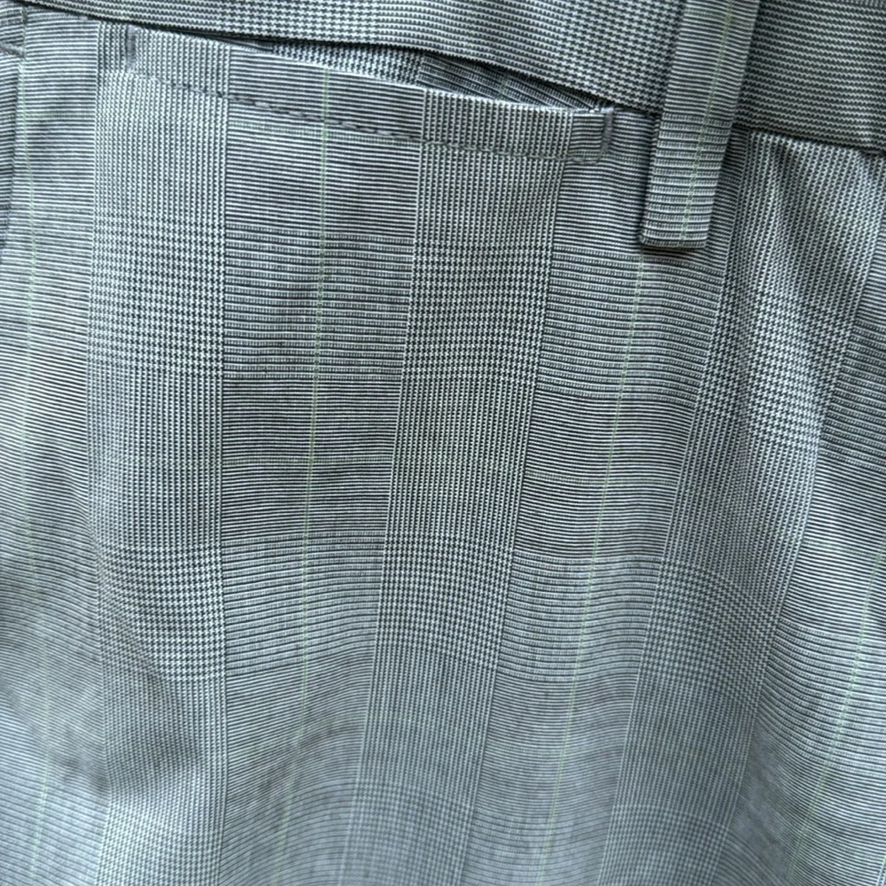 Banana Republic classic fit slacks, size 34x34
